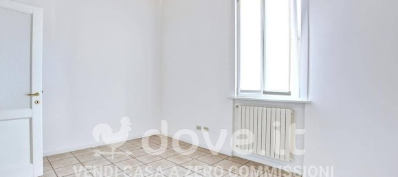 2 Schlafzimmer Wohnung in Varese, Italy, Nr. 378925 10