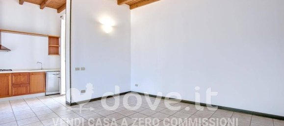 2 Schlafzimmer Wohnung in Varese, Italy, Nr. 378925 8