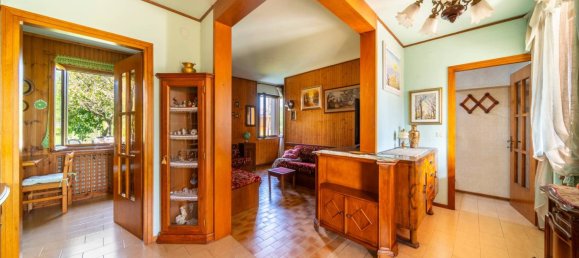 3 bedrooms House in Udine, Italy No. 285353 11