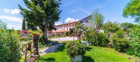 3 bedrooms House in Udine, Italy No. 285353 4