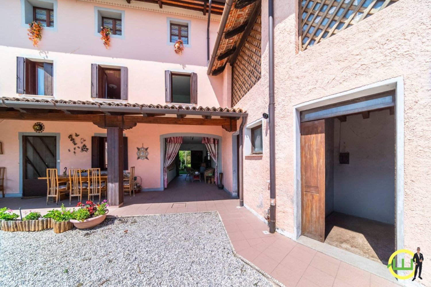 3 bedrooms House in Udine, Italy No. 285353