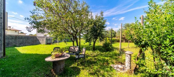 3 bedrooms House in Udine, Italy No. 285353 32