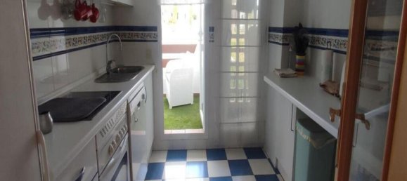 3 bedrooms Apartment in Estepona, Spain No. 186584 5