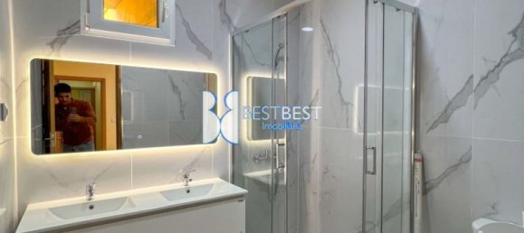 2 bedrooms House in Porto, Portugal No. 187438 5