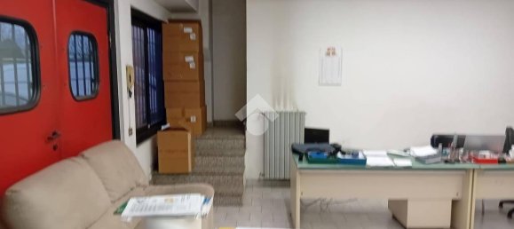 Склад 495м² в Бовизио Машаго, Италия № 119453 11