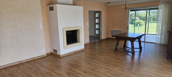 Дом с 5 спальнями в Атлантическая Луара, Франция № 280417 6