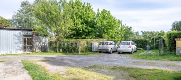 3 bedrooms House in Cascina, Italy No. 349607 31