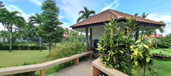 Кафе / ресторан с 4 спальнями в Банг Саре, Таиланд № 15589 5