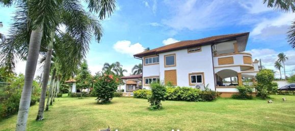 Кафе / ресторан с 4 спальнями в Банг Саре, Таиланд № 15589 2