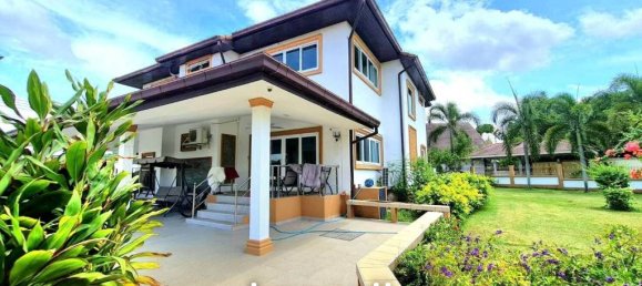 Кафе / ресторан с 4 спальнями в Банг Саре, Таиланд № 15589 3