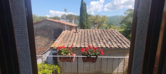 6 rooms House in Arezzo, Italy No. 276302 35