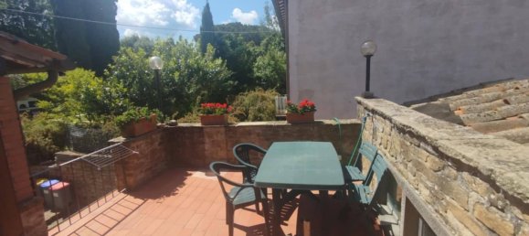 6 rooms House in Arezzo, Italy No. 276302 9