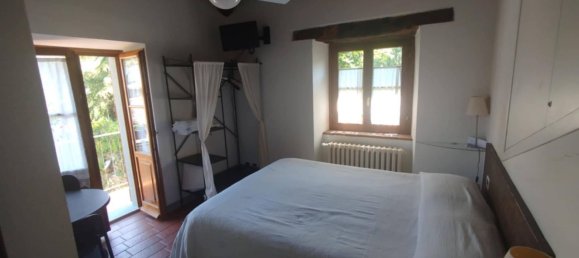 6 rooms House in Arezzo, Italy No. 276302 26