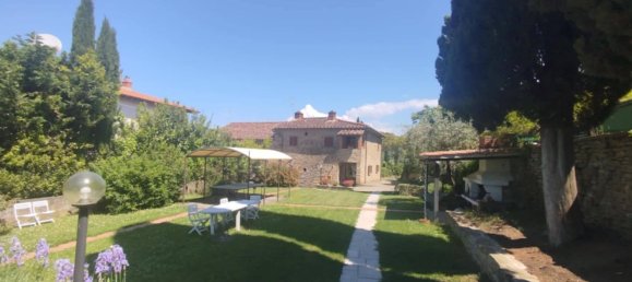 6 rooms House in Arezzo, Italy No. 276302 4