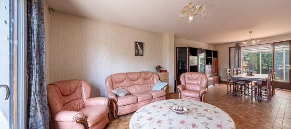 3 Schlafzimmer Haus in Chennevieres-sur-Marne, France, Nr. 269918 6