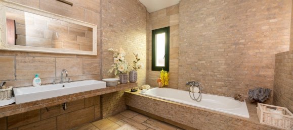 3 bedrooms Villa in Chrysoupoli, Greece No. 1921 6