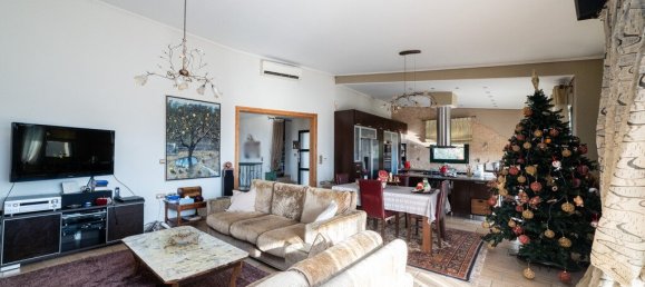 3 bedrooms Villa in Chrysoupoli, Greece No. 1921 12