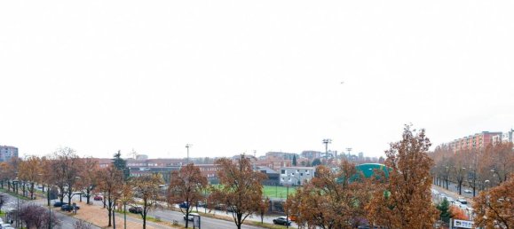 3-salle Appartement à Turin, Italy No. 32889 25