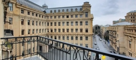 Квартира с 2 спальнями в Баку, Азербайджан № 280 23