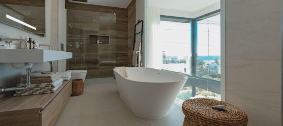 4 bedrooms Townhouse in Marbella, Spain No. 48030 19