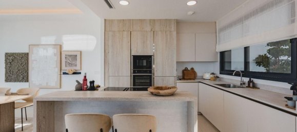 4 bedrooms Townhouse in Marbella, Spain No. 48030 20