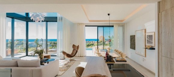 4 bedrooms Townhouse in Marbella, Spain No. 48030 2