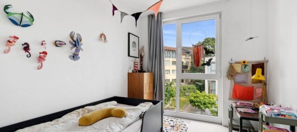 4-Zimmer Doppelhaus in Altona, Germany, Nr. 325032 4