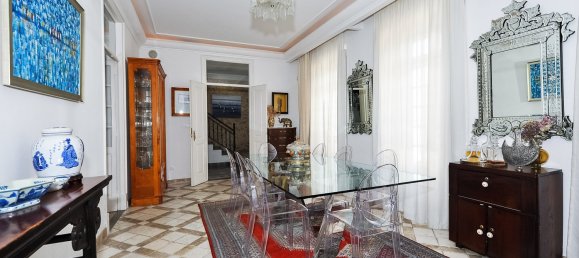 5 bedrooms Villa in Cascais, Portugal No. 113573 8