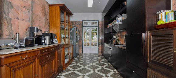 5 bedrooms Villa in Cascais, Portugal No. 113573 11