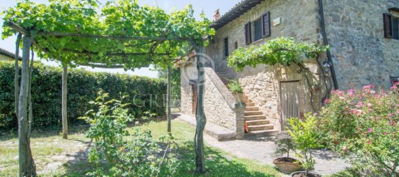 4 bedrooms House in Collazzone, Italy No. 138203 10