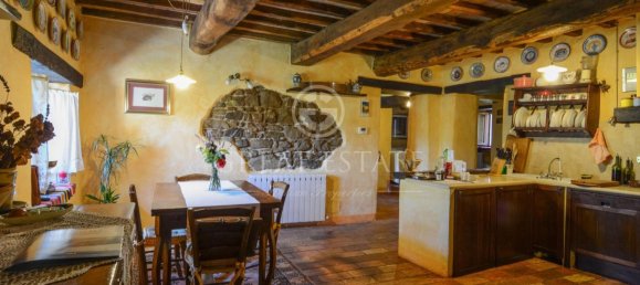 4 bedrooms House in Collazzone, Italy No. 138203 12