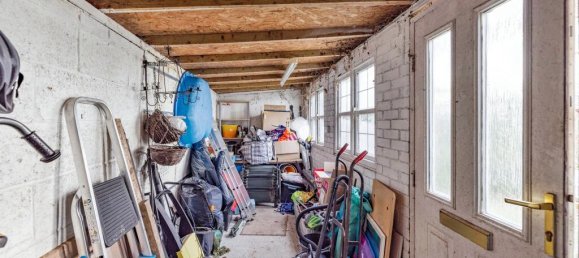 3 bedrooms House in Watford, United Kingdom No. 6047 4