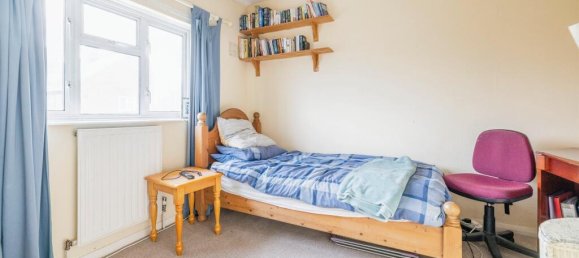 3 bedrooms House in Watford, United Kingdom No. 6047 33