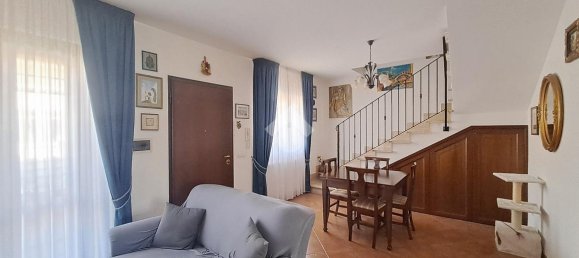 3غرفة شقة في Rignano Flaminio, Italy رقم 70453 15