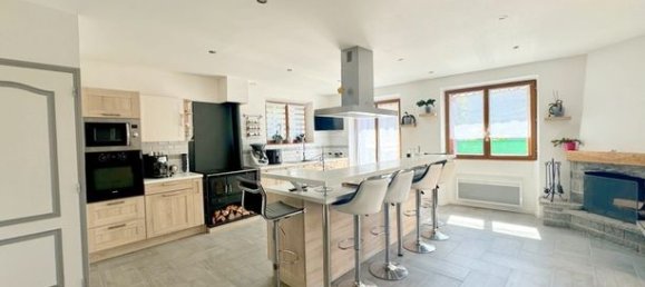 4 bedrooms Townhouse in Hautes-Alpes, France No. 300781 2