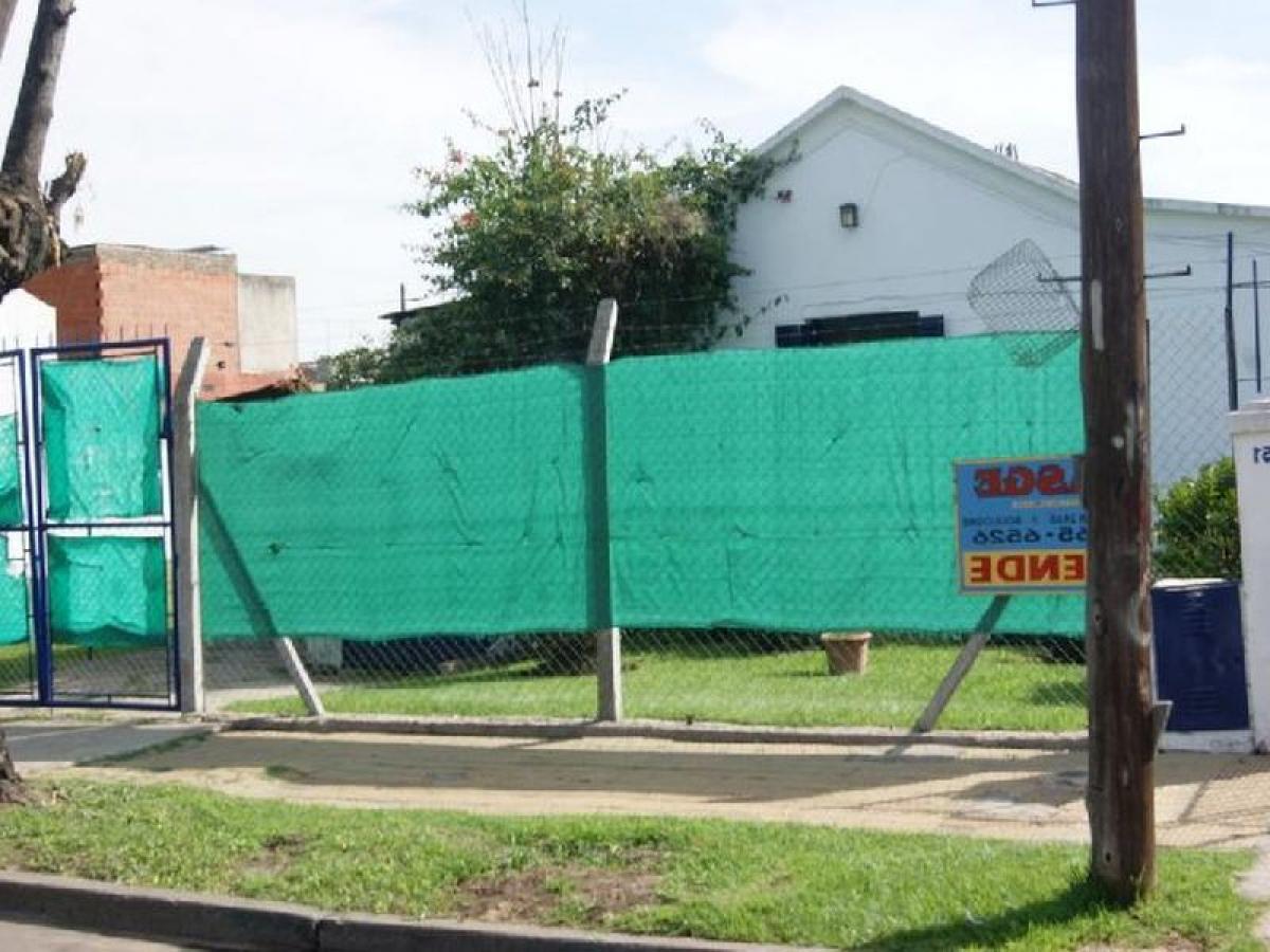 Terrain à San Isidro, Argentina No. 33672