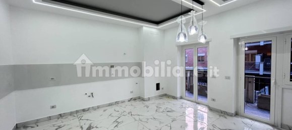2 bedrooms Apartment in Rome, Italy No. 16891 4