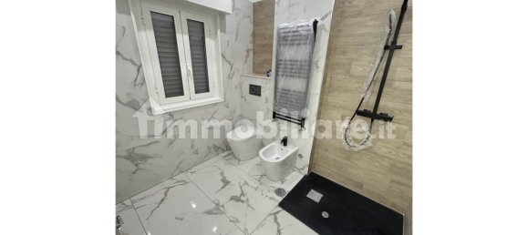 2 bedrooms Apartment in Rome, Italy No. 16891 16