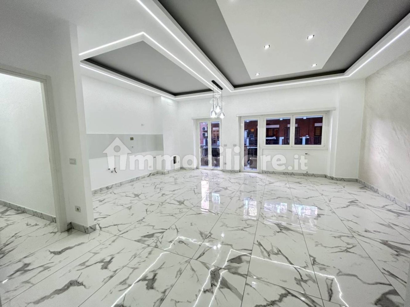 2 bedrooms Apartment in Rome, Italy No. 16891