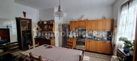 8 Schlafzimmer Villa in Carrara, Italy, Nr. 128558 3
