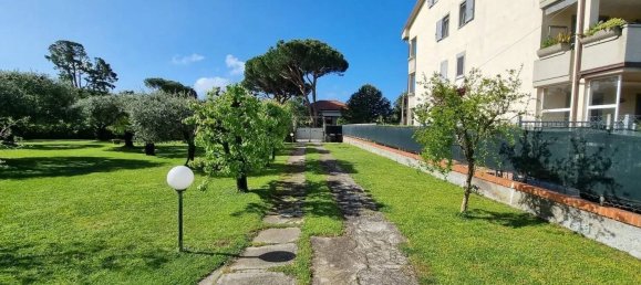 8 Schlafzimmer Villa in Carrara, Italy, Nr. 128558 44
