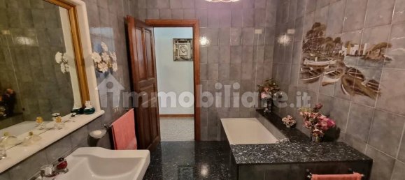 8 Schlafzimmer Villa in Carrara, Italy, Nr. 128558 17