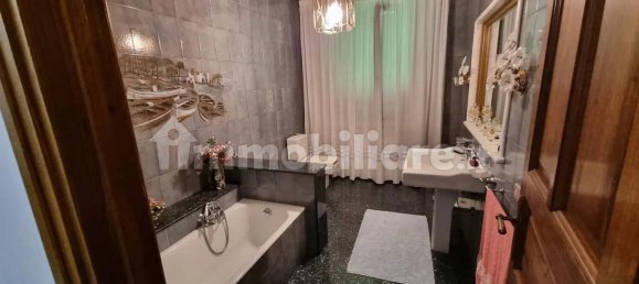 8 Schlafzimmer Villa in Carrara, Italy, Nr. 128558 14