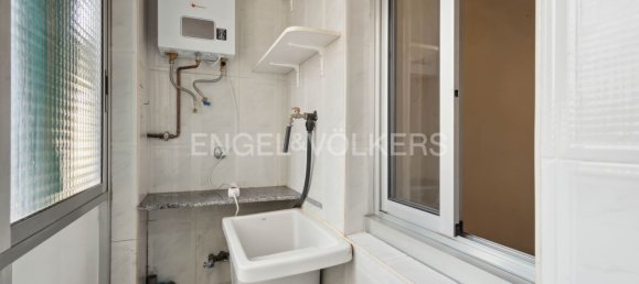 Apartamento de 3 dormitorios en L'Hospitalet de Llobregat, Spain No. 182732 18