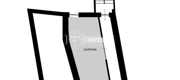 5 rooms Apartment in Serrapetrona, Italy No. 1787 25