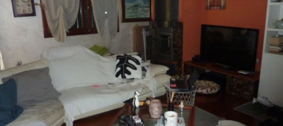 3-salle Appartement à Casirate d'Adda, Italy No. 6719 26