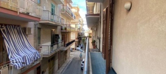 3 bedrooms House in Villabate, Italy No. 294601 27