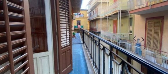 3 bedrooms House in Villabate, Italy No. 294601 2