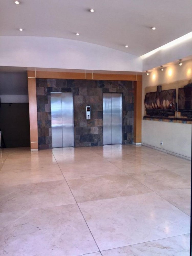 178m² Office in Mexico No. 200456