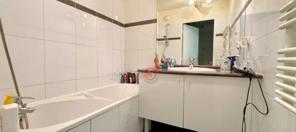 3 chambres Appartement à Le Raincy, France No. 360259 12